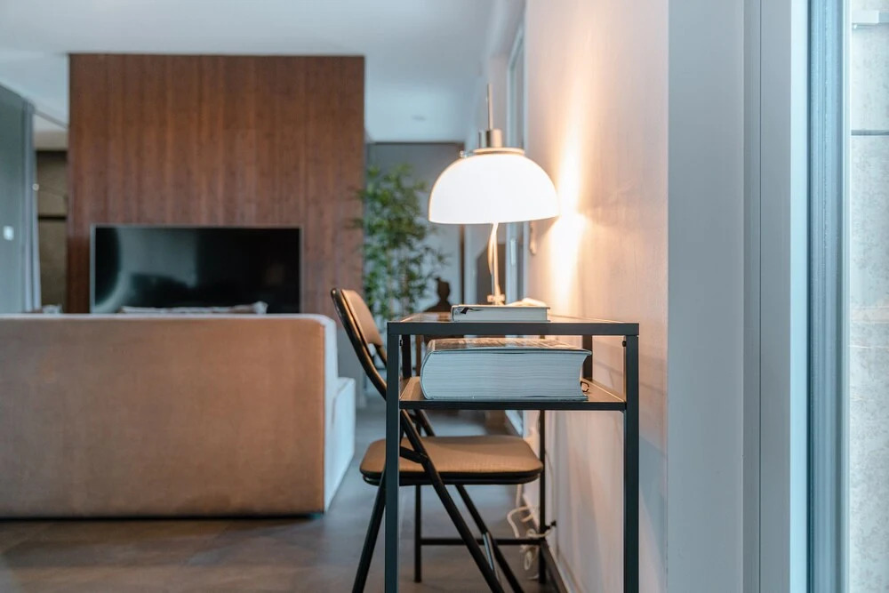 Stylish 1BR Apt w Balc Cloche dOr