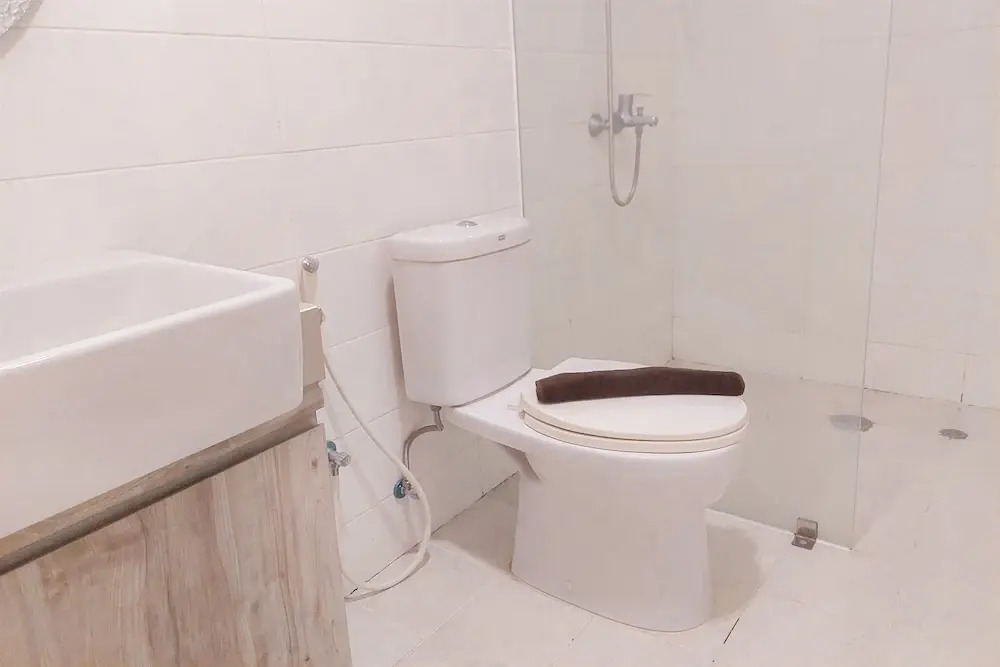 Good And Comfy 1Br Apartment At Tuscany Residence