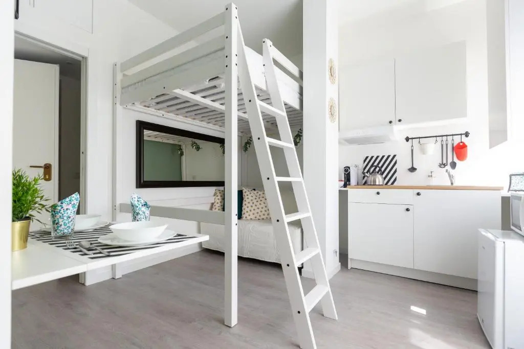 Apartment via Padova 151