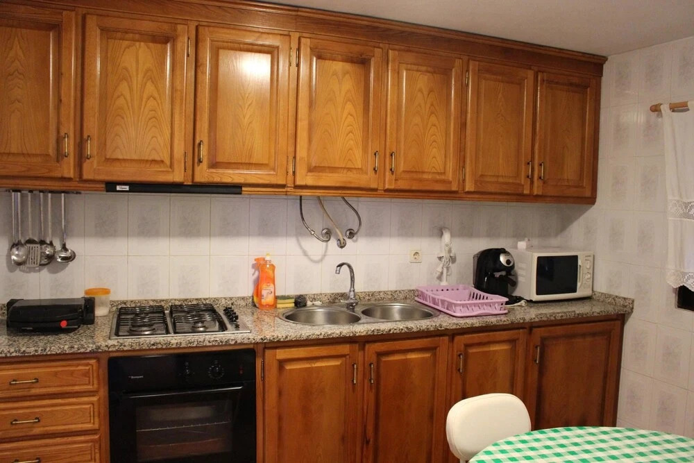 House With 2 Bedrooms in Paredes do Rio, With Wonderful Mountain View