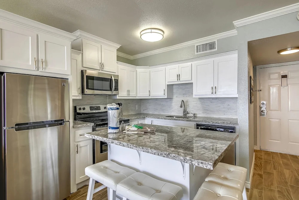 Room with a View by Ryson Vacation Rentals