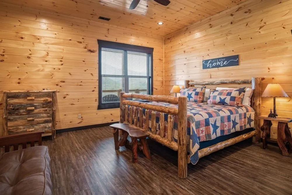 Greystone Pointe Lodge 15 Bedroom Residence by Redawning