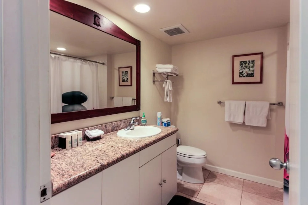 Islander on the Beach 259 - studio Br Condo