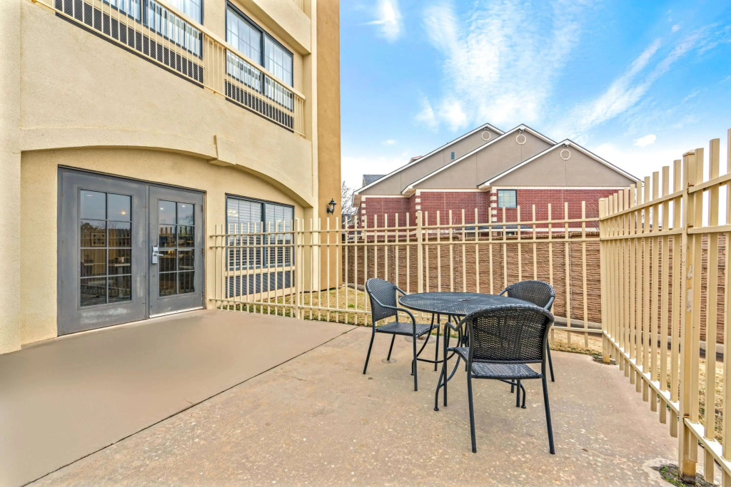 La Quinta by Wyndham Oklahoma City -Yukon