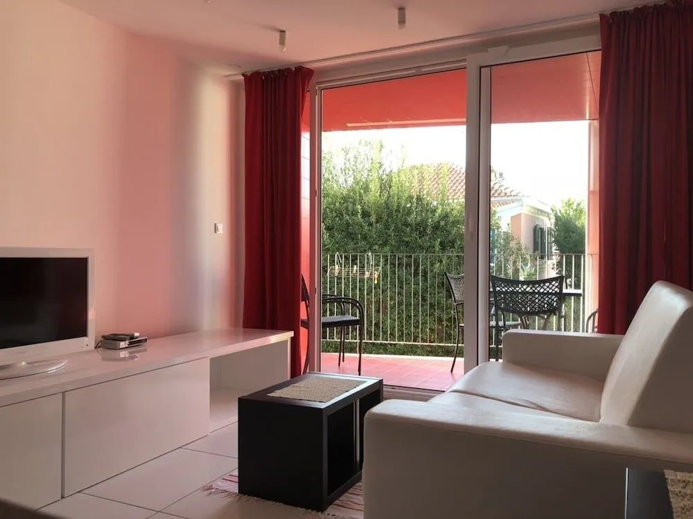 No5 One Bedroom Apartment