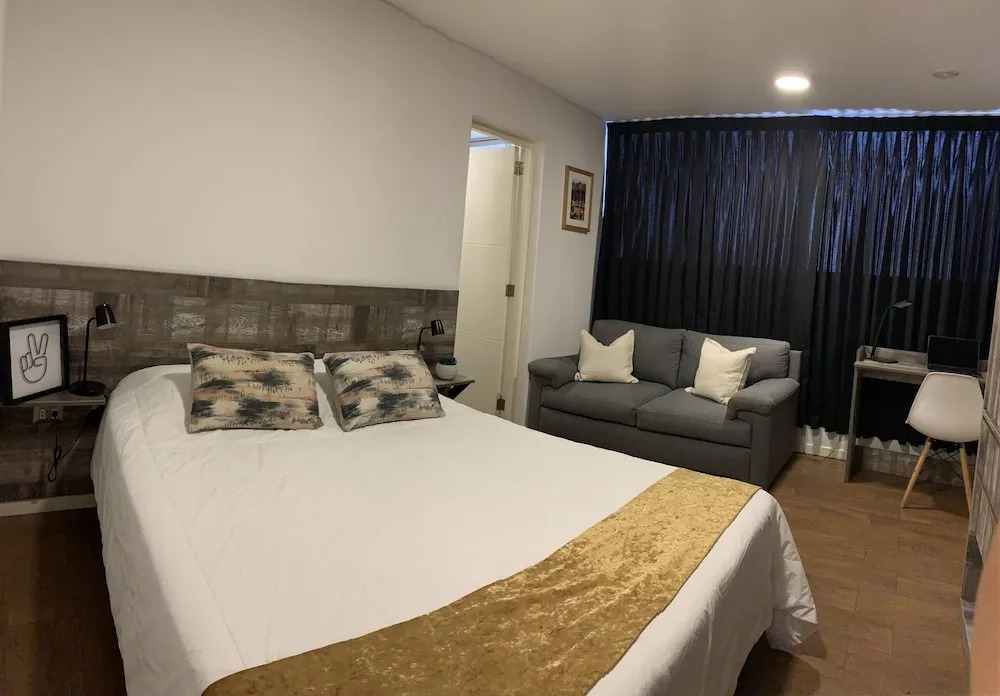 Suite en San Isidro-Frente al Supermercado Vivanda