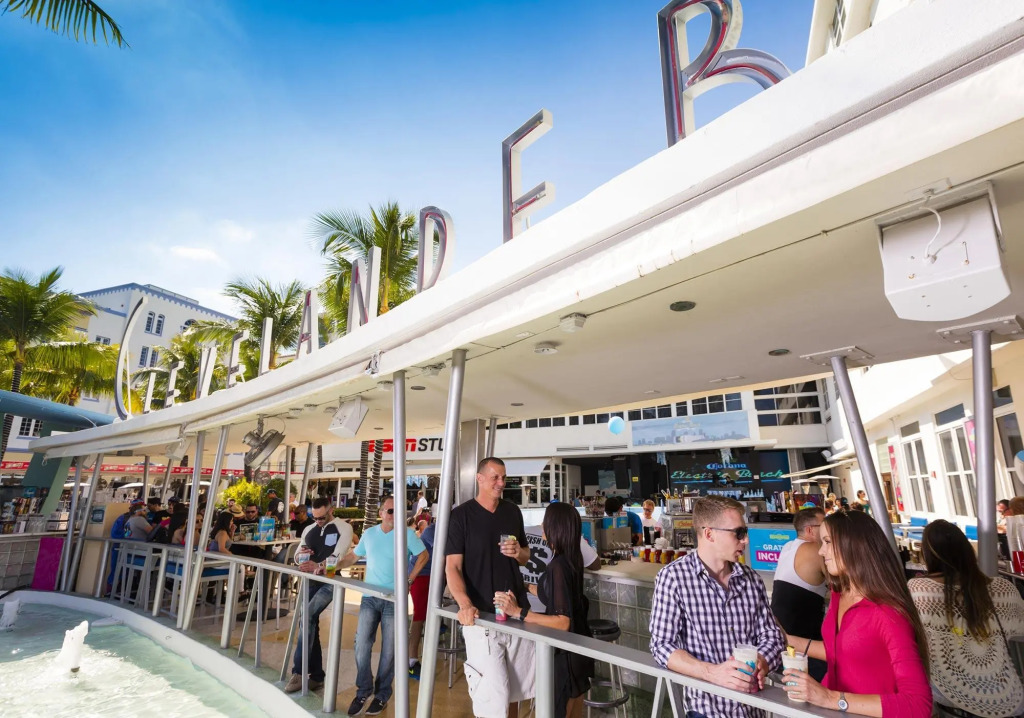 Clevelander Hotel