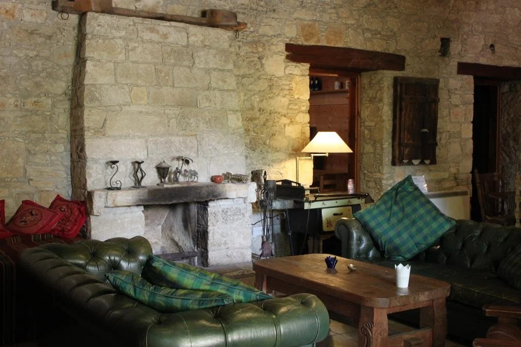 Moustos Traditional House