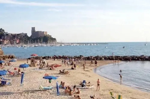 Affittacamere La Baia Di Lerici