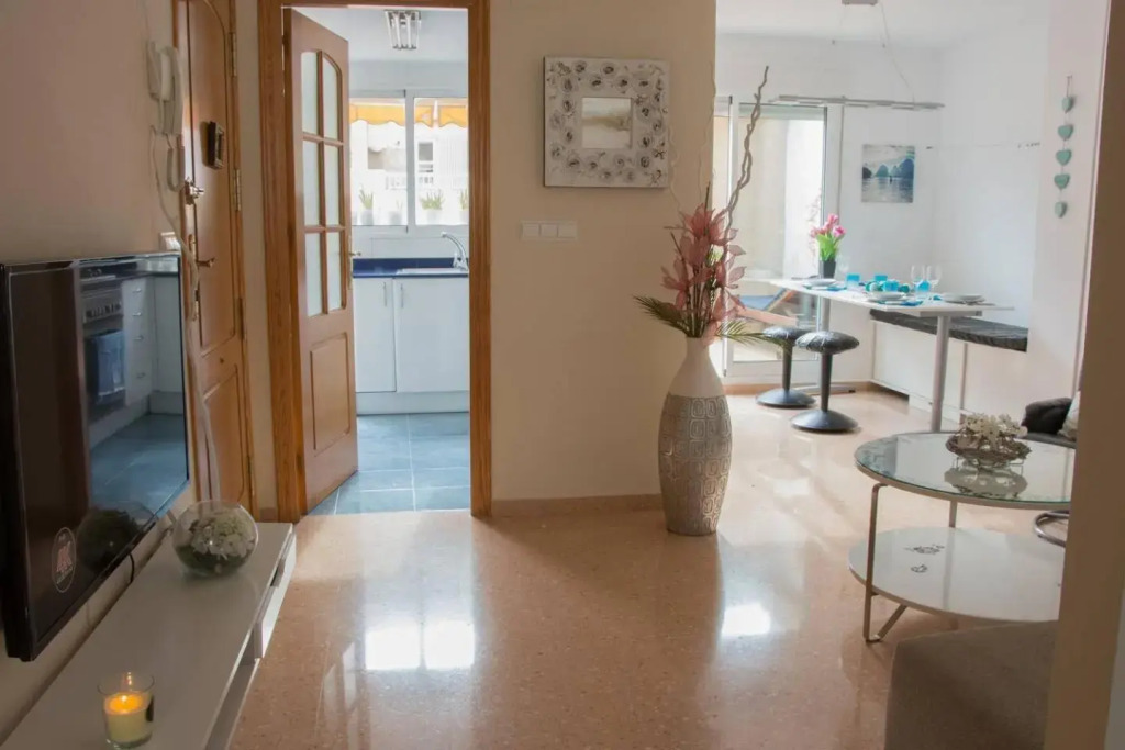 Lovely Penhouse in Alicante with parking