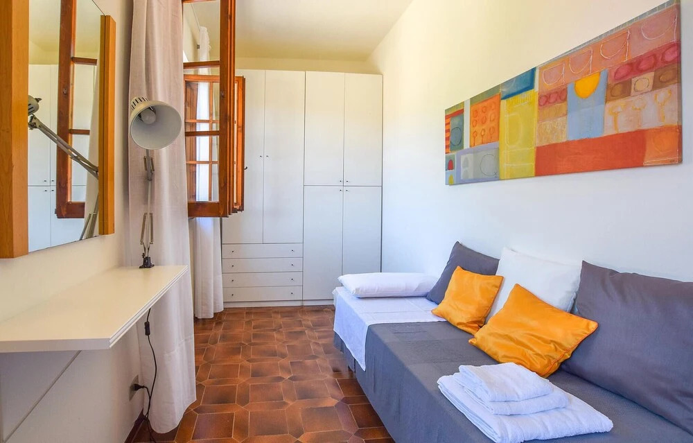 Gorgeous Home In Camaiore With Wifi