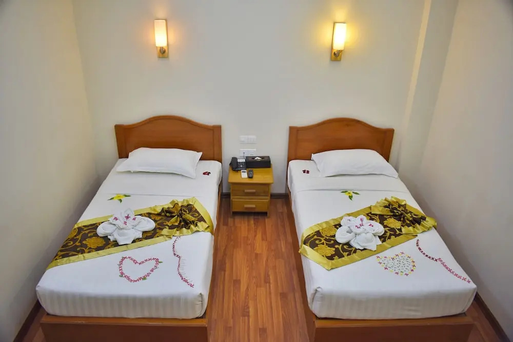 Shwe Poe Eain (1) Hotel
