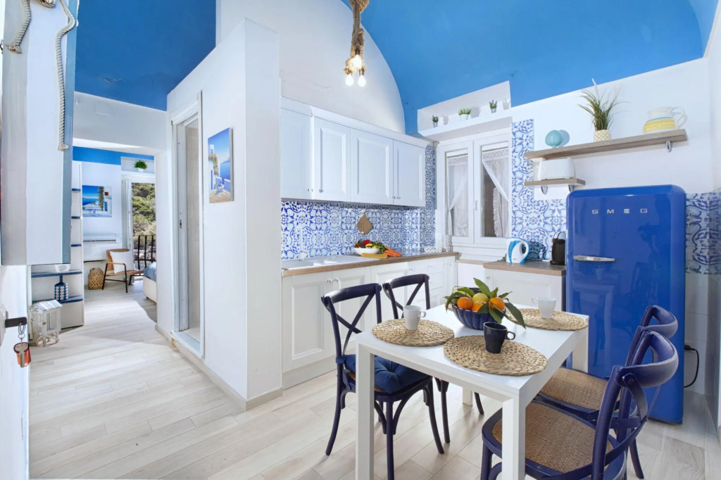 Estate4home - Blu Dream Massa