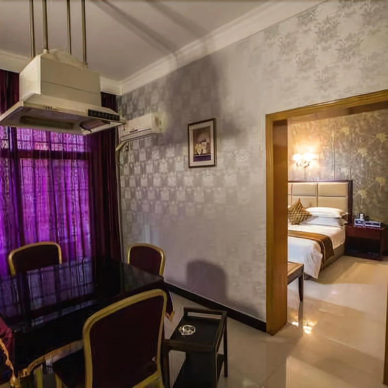 Hua'er Palace Hotel