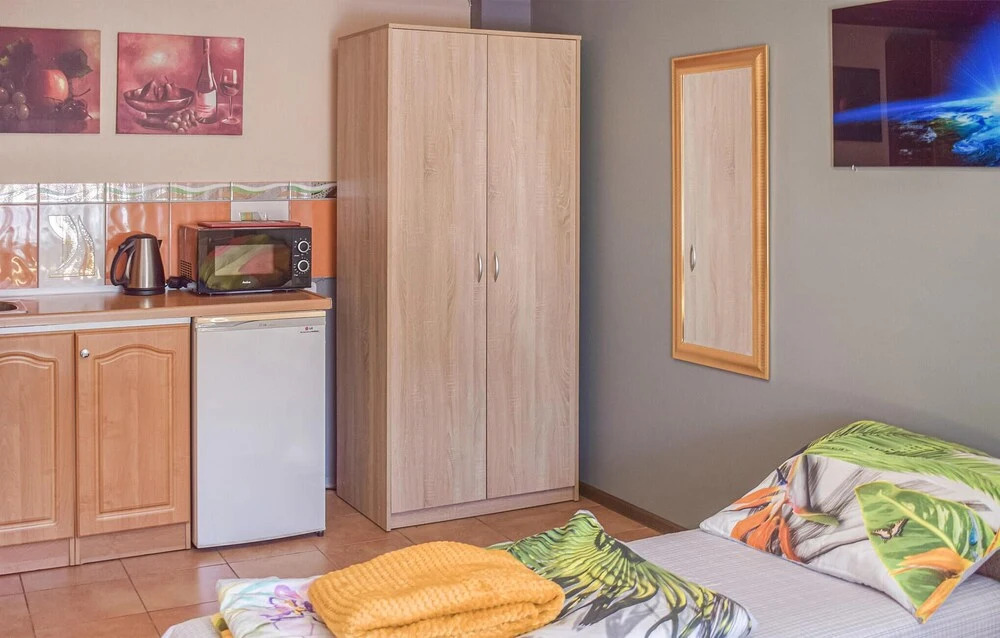 Stunning Apartment in Darlówko With Wifi