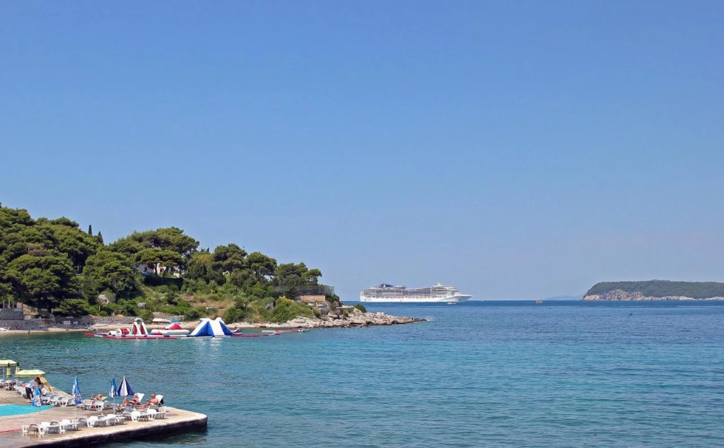 Adriatic Hotel