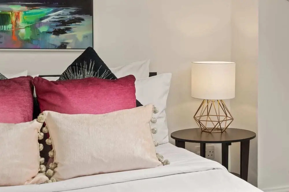 Cosy 4 Sleeper w Stunning Loft Room in Kensington, London
