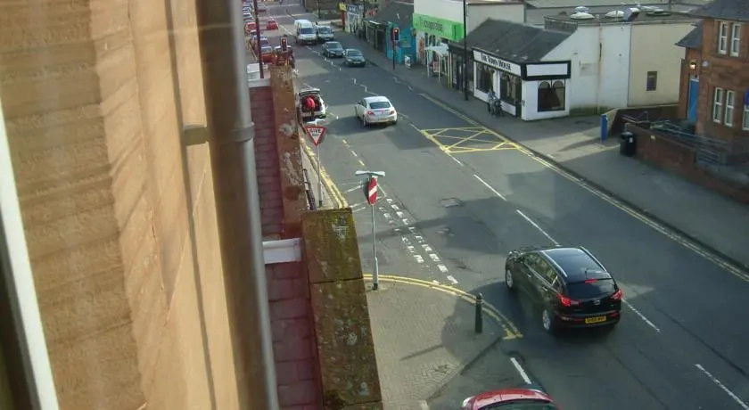 Saunterne Road