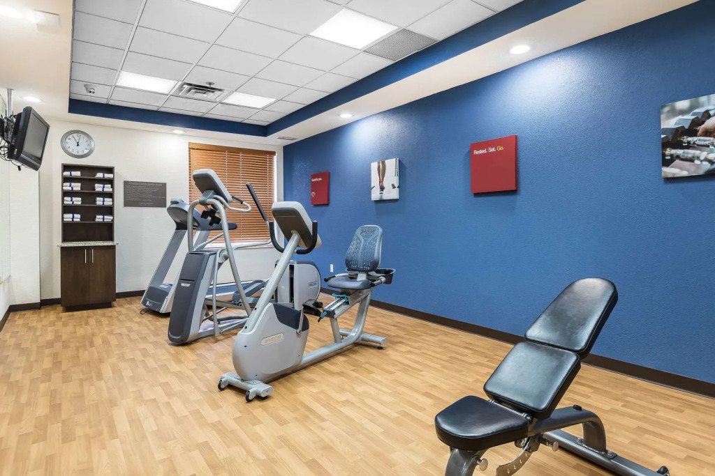 Comfort Inn & Suites