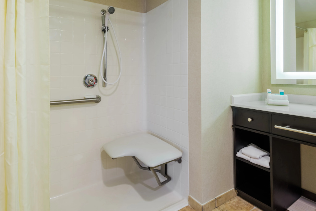 Larkspur Landing Extended Stay Suites St Louis Riverport