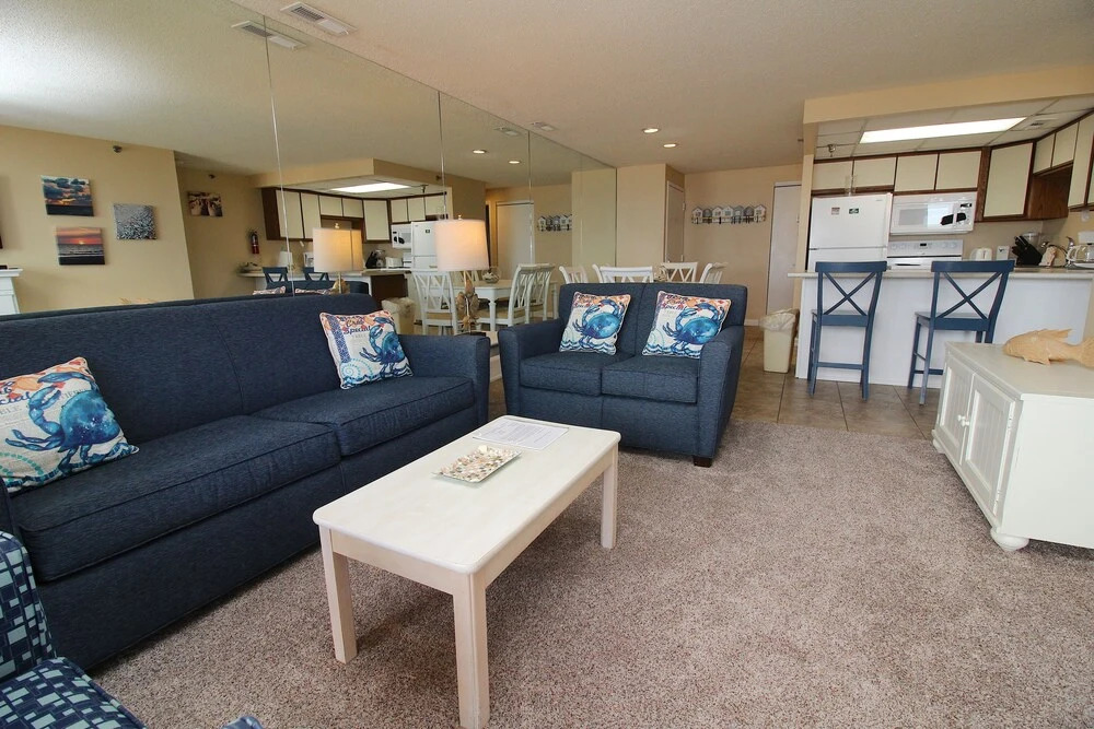 Sandy Square 104