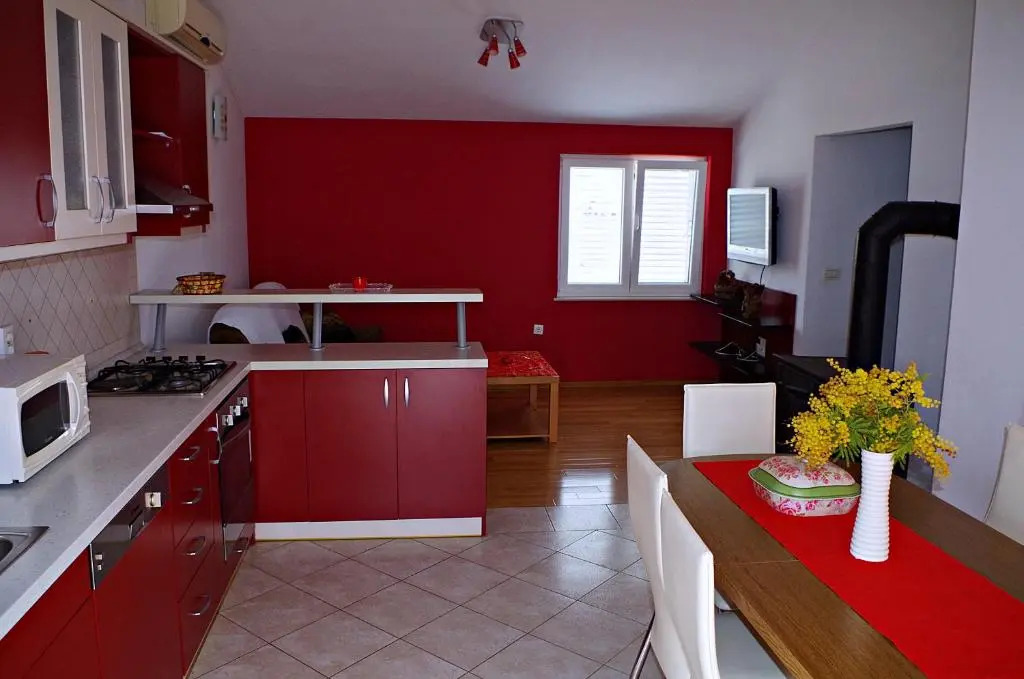 Apartmani Mihaela Dobropoljana 52