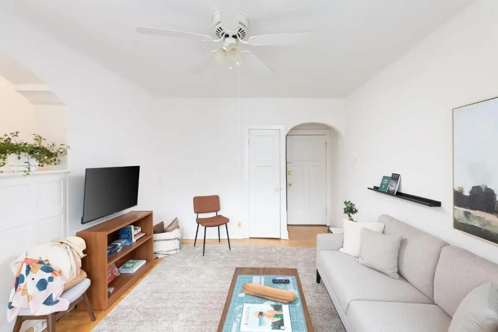 Flexhome East Side Vintage 2BR B2