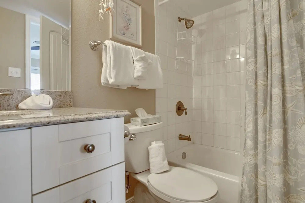 Seascape 1222 2 Bedrooms 2 Bathrooms Condo