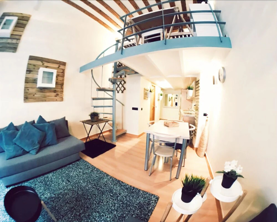 Lollipop Flats City Centre Grand Suite