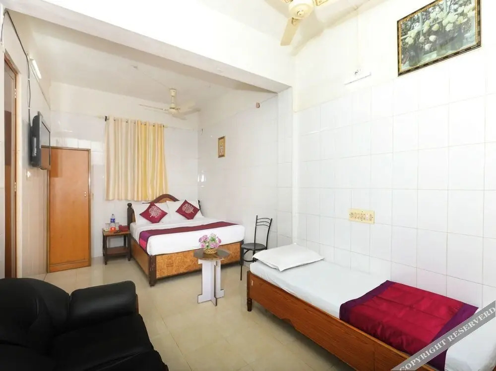 Hotel Laila Palace by OYO Rooms