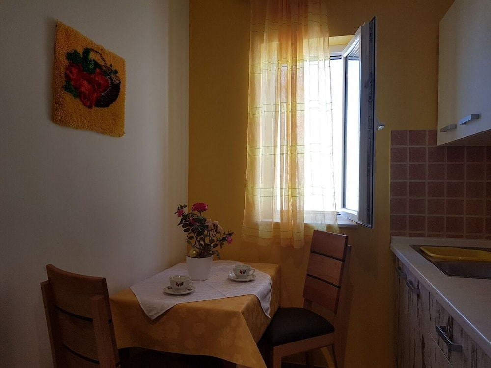 Apartment Desa