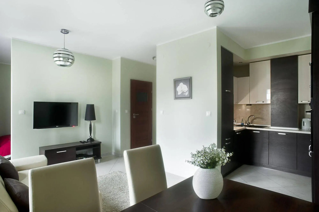 Silver Apartments