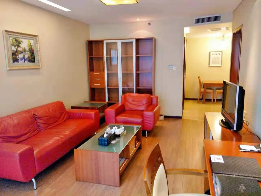 Eastern Golden Apartment