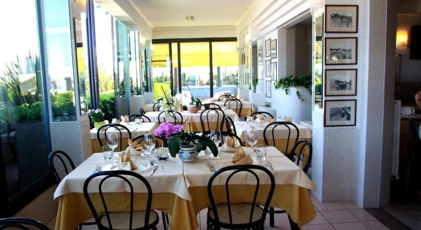 Hotel Angela