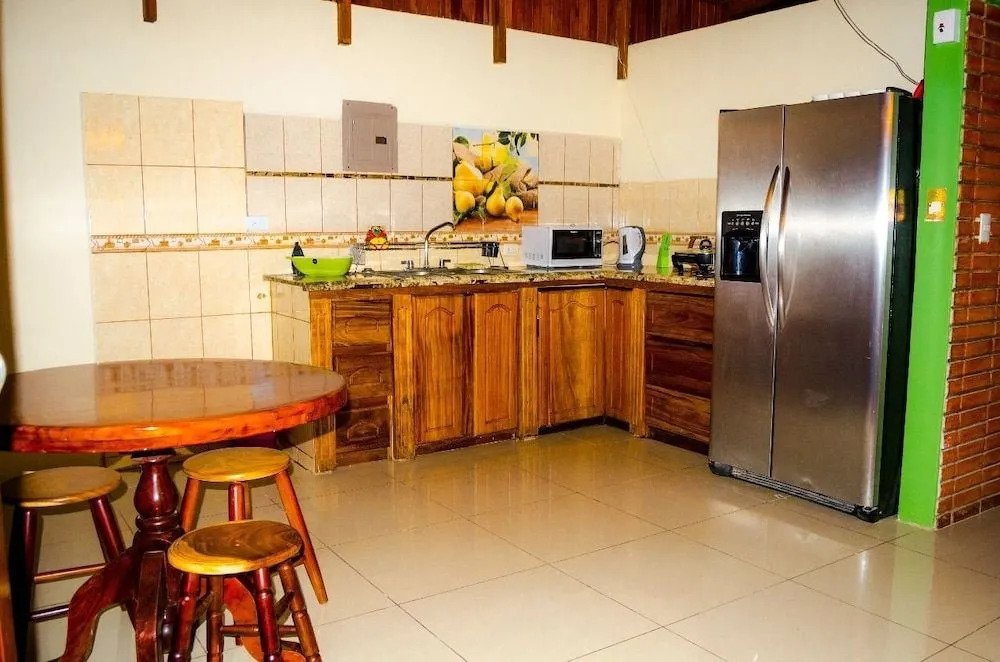 Villa Hostel