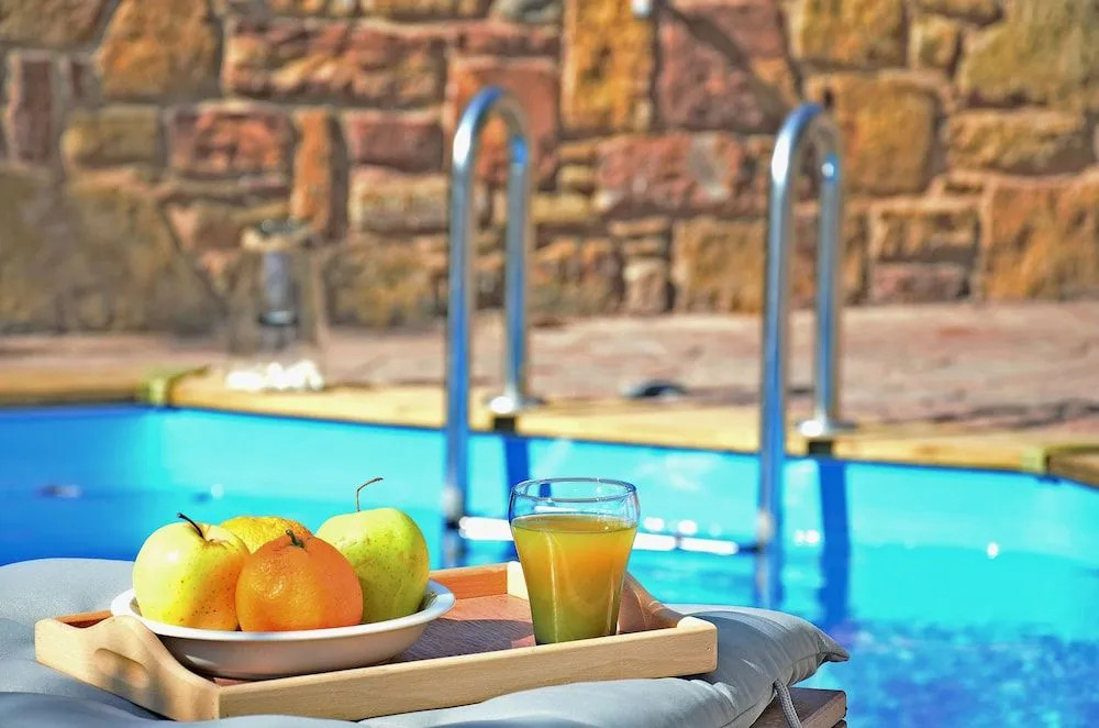 Mastiha Villas in Town