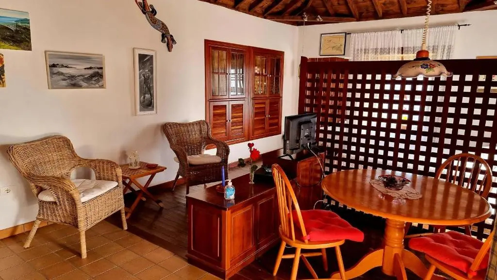 Casa Rural Manos de Oro by Isla Bonita
