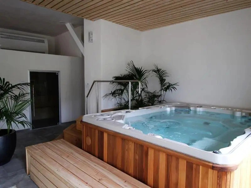 Le Clos Saint Michel Resort & Spa