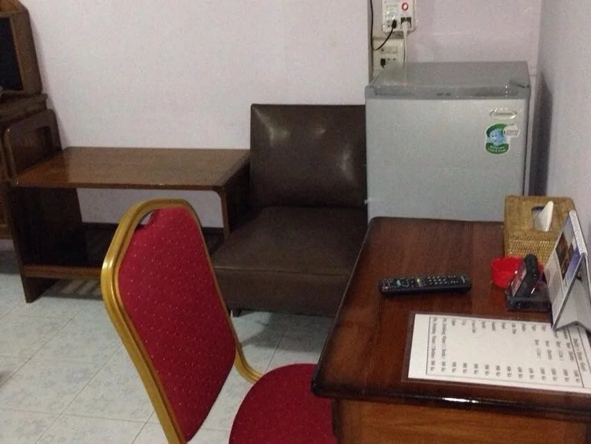 Daddy's Home Hotel