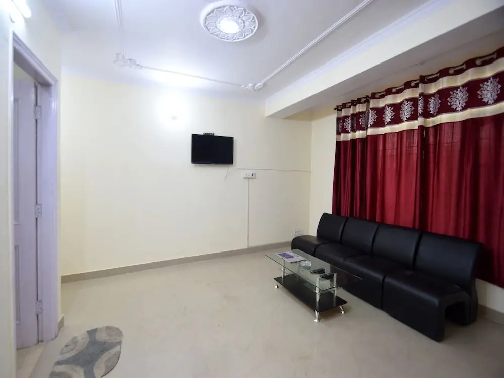 OYO 11658 Home 2BHK Mountain View Sec 4 New Shimla