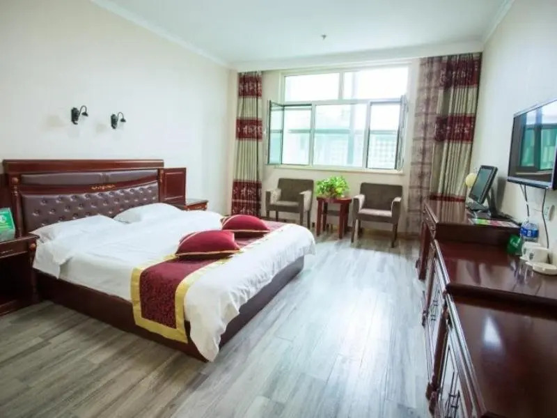 Green Alliance Langfang Xianghe County Xiushui Street Pengda Furniture City Hotel