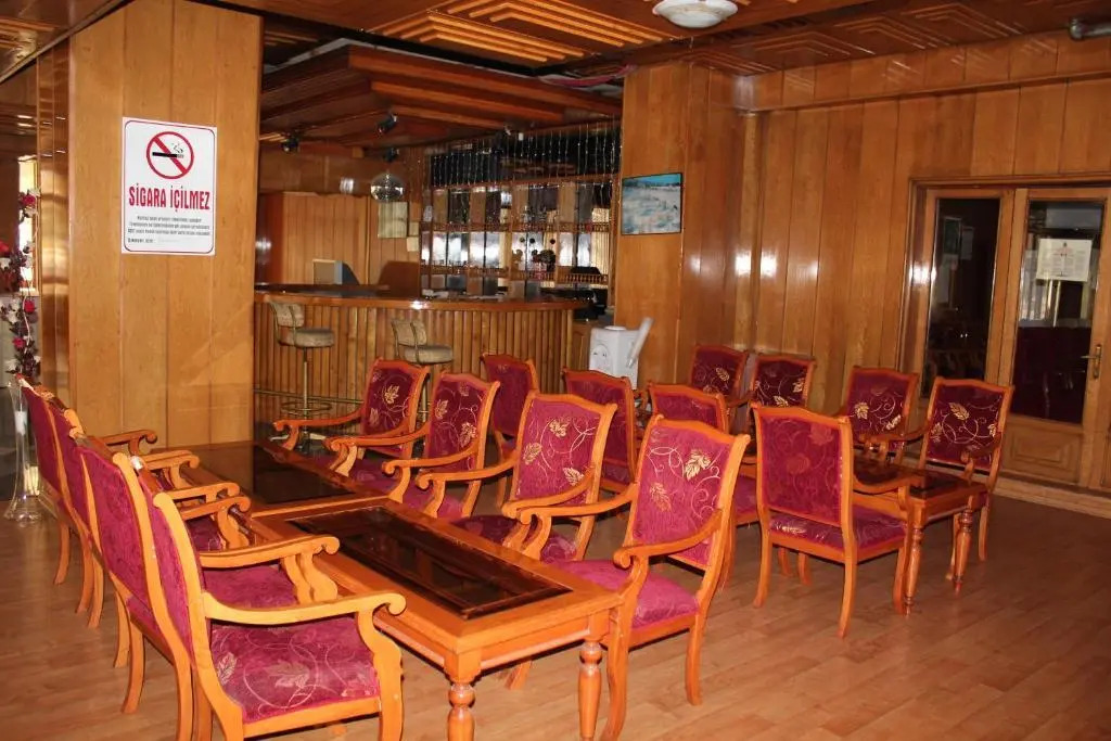 Kaya Hotel