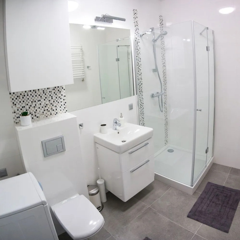 Apartament F&J