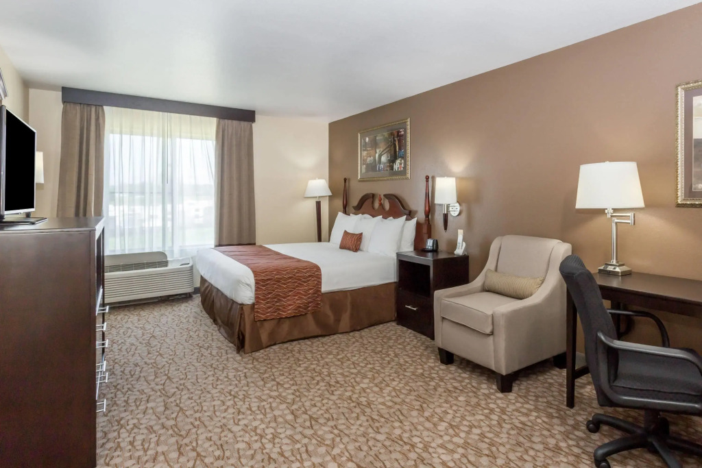 Wingate by Wyndham Joliet