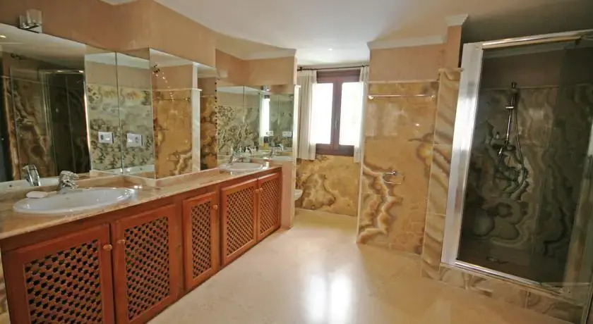 Marbella Town House
