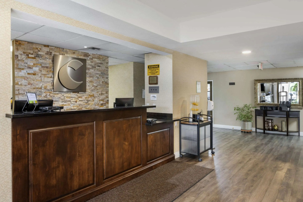 Comfort Suites Tulare Sequoia Gateway