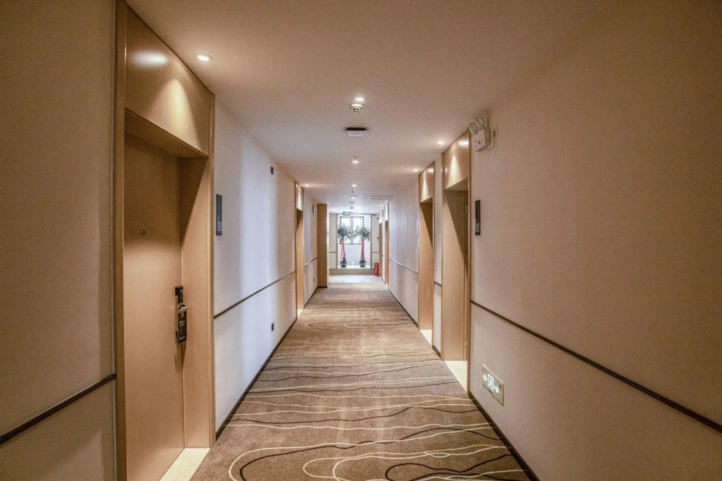 City Express Hotel (Jingzhou Sanwan Road)