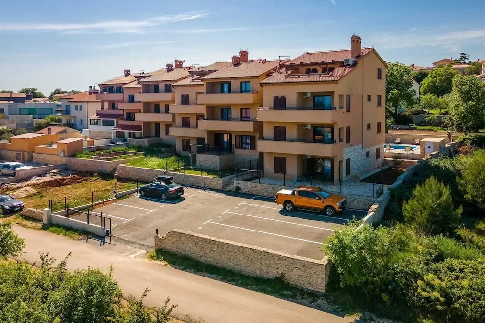 Pet-friendly Holiday Home in Liznjan