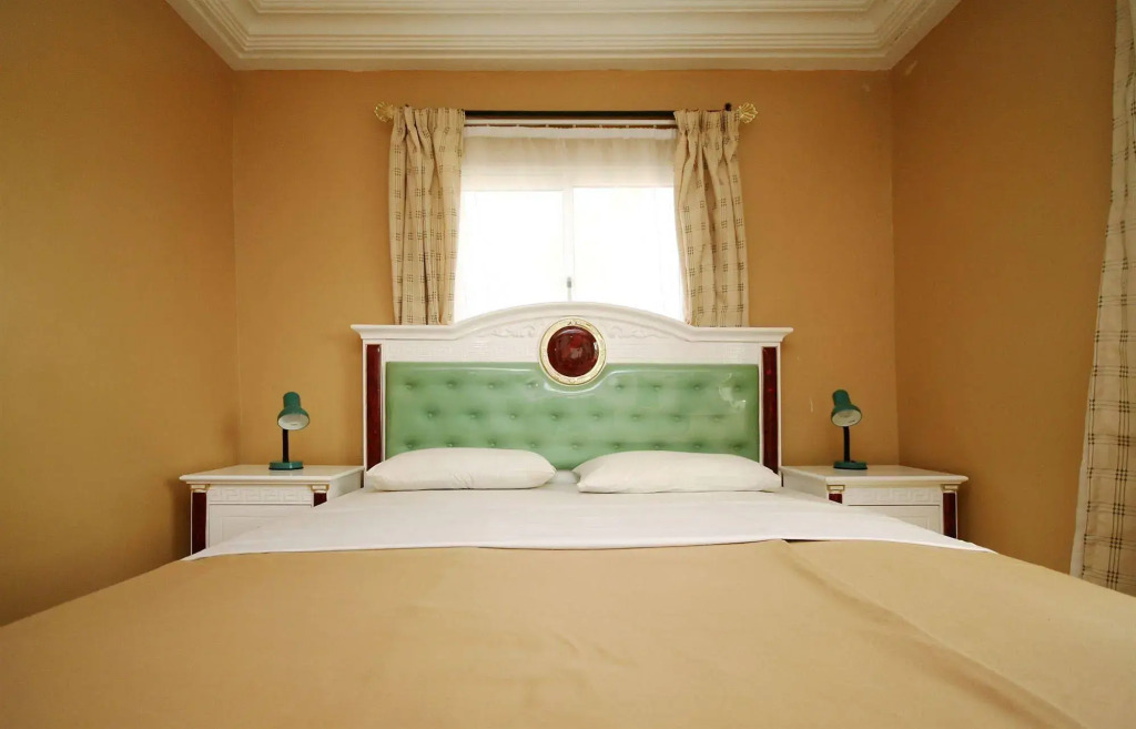 Mansea Beach Hotel