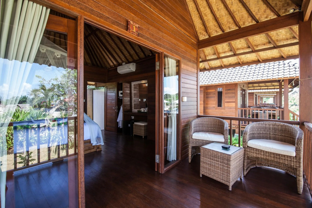 The Cubang Huts Lembongan